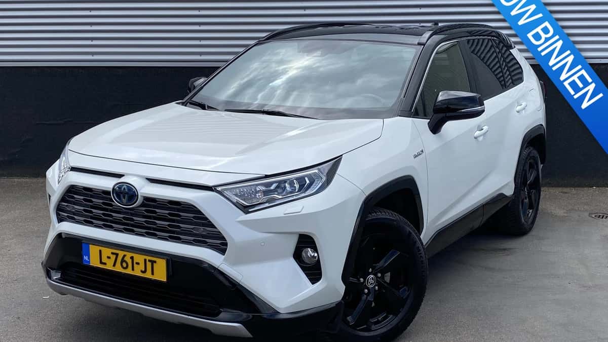 Toyota RAV4 (2020) — foto 1