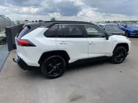 Toyota RAV4 (2020) thumbnail 15