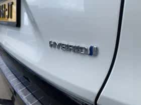 Toyota RAV4 (2020) thumbnail 16