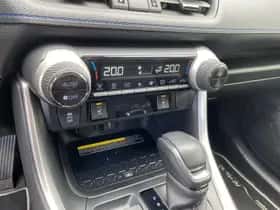 Toyota RAV4 (2020) thumbnail 42