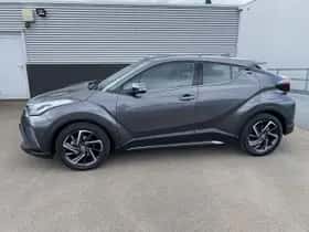 Toyota C-HR (2023) thumbnail 4