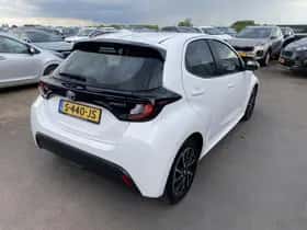 Toyota Yaris (2023) thumbnail 11