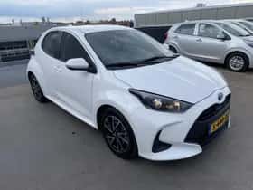Toyota Yaris (2023) thumbnail 13