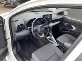 Toyota Yaris (2023) thumbnail 19