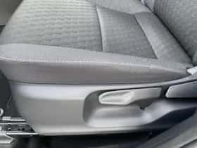 Toyota Yaris (2023) thumbnail 22
