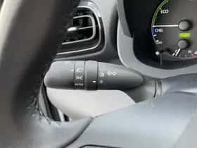 Toyota Yaris (2023) thumbnail 25