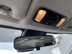 Toyota Yaris (2023) thumbnail 32