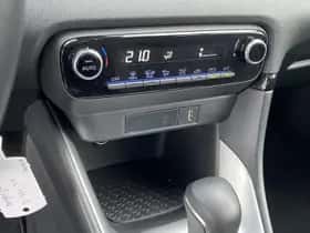 Toyota Yaris (2023) thumbnail 35