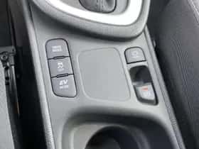 Toyota Yaris (2023) thumbnail 37