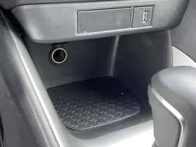 Toyota Yaris (2023) thumbnail 38