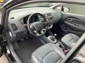 Kia Rio (2014) thumbnail 16