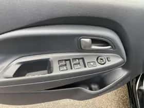 Kia Rio (2014) thumbnail 18