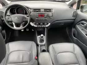 Kia Rio (2014) thumbnail 21
