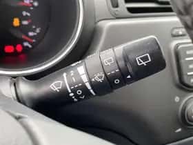 Kia Rio (2014) thumbnail 27