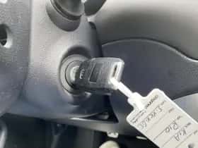 Kia Rio (2014) thumbnail 29