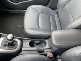 Kia Rio (2014) thumbnail 34