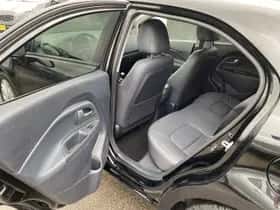 Kia Rio (2014) thumbnail 38