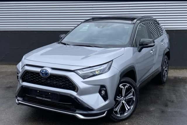 Toyota RAV4 (2025) thumbnail 1