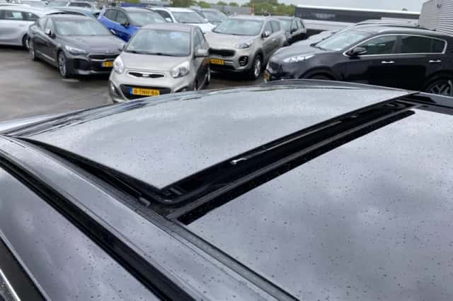 Toyota RAV4 (2025) thumbnail 4