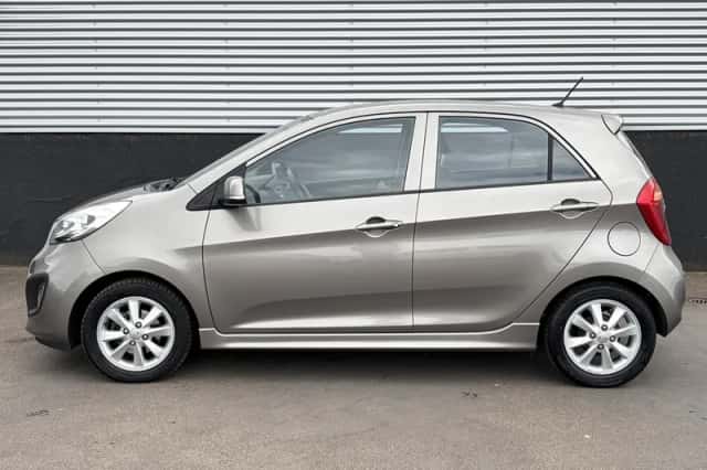 Kia Picanto (2014) thumbnail 2