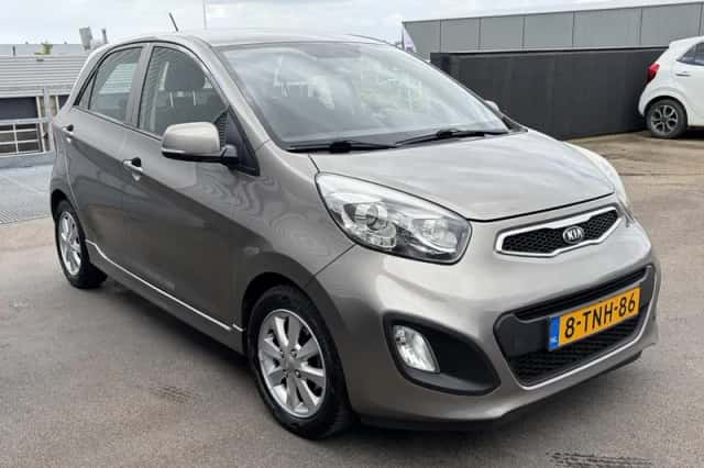 Kia Picanto (2014) thumbnail 6