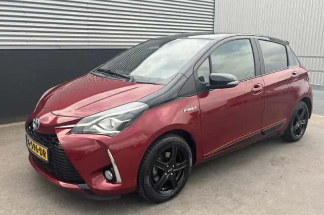 Toyota Yaris (2018) thumbnail 4