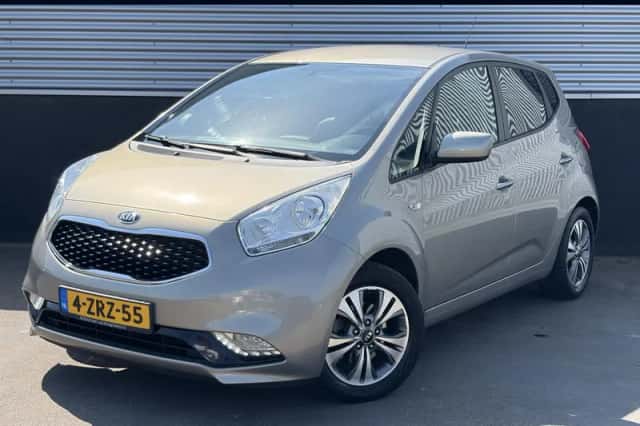 Kia Venga (2015) thumbnail 1