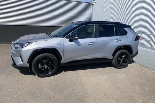 Toyota RAV4 (2020) thumbnail 4
