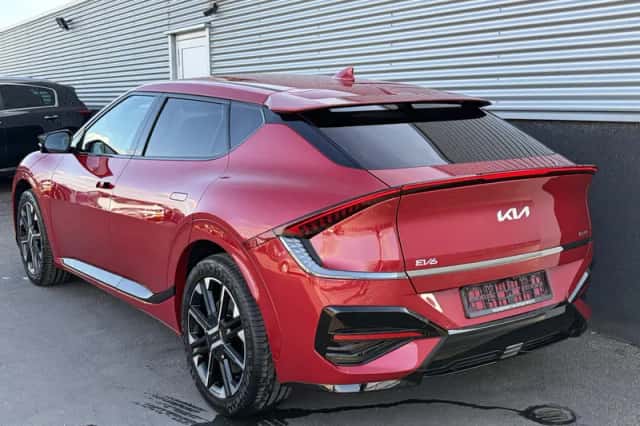 Kia EV6 (2026) thumbnail 3