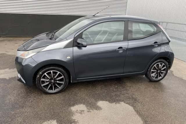 Toyota Aygo (2014) thumbnail 4