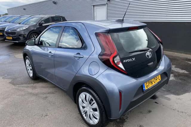 Toyota Aygo (2024) thumbnail 3