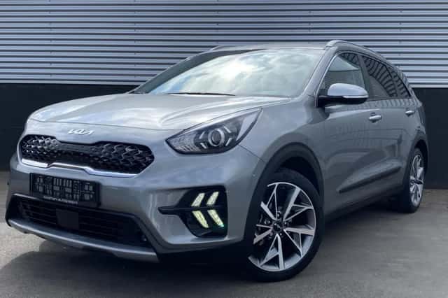 Kia Niro (2022) thumbnail 2