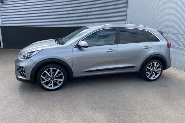 Kia Niro (2022) thumbnail 4