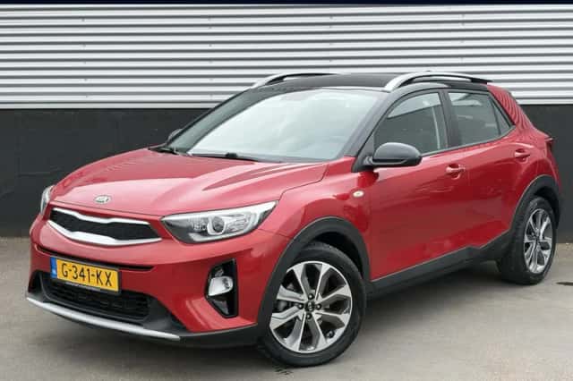 Kia Stonic (2019) thumbnail 1