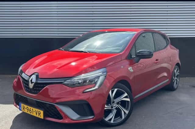 Renault Clio (2022) thumbnail 1