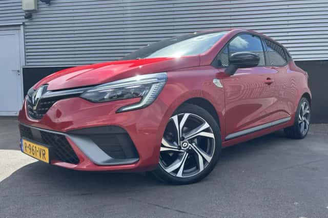 Renault Clio (2022) thumbnail 2