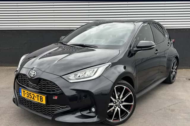Toyota Yaris (2023) thumbnail 1