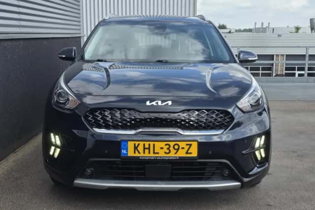 Kia Niro (2022) thumbnail 2