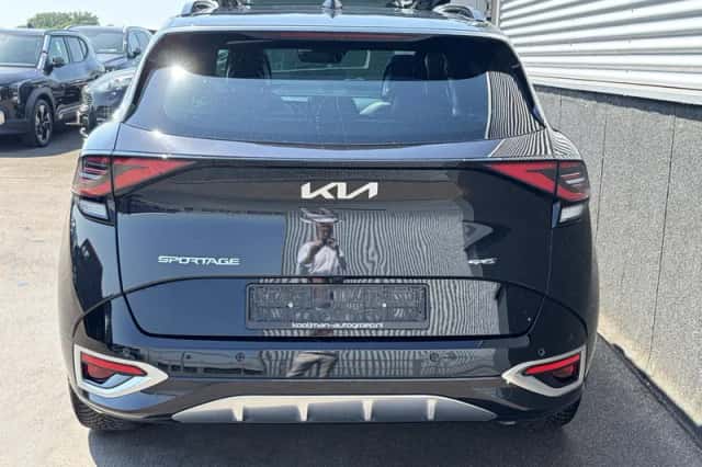 Kia Sportage (2022) thumbnail 4