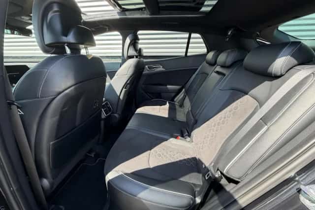 Kia Sportage (2022) thumbnail 6