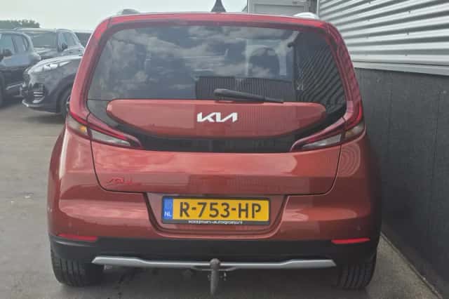 Kia Soul EV (2022) thumbnail 6