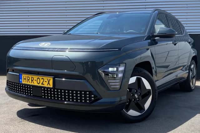 Hyundai Kona (2025) thumbnail 2