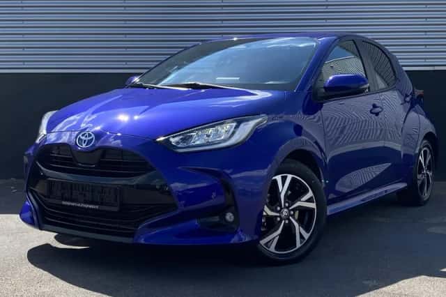 Toyota Yaris (2024) thumbnail 2