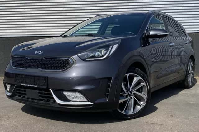 Kia Niro (2018) thumbnail 2