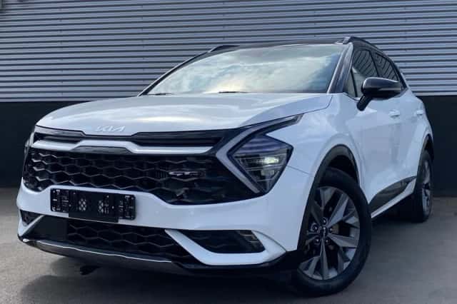 Kia Sportage (2023) thumbnail 2