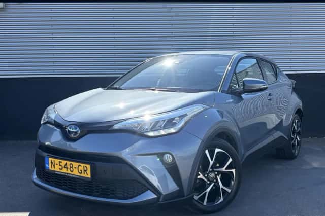 Toyota C-HR (2021) thumbnail 1