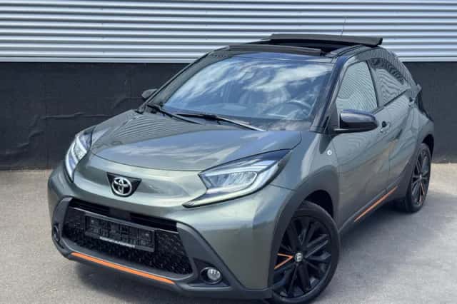 Toyota Aygo (2022) thumbnail 3