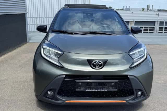 Toyota Aygo (2022) thumbnail 6