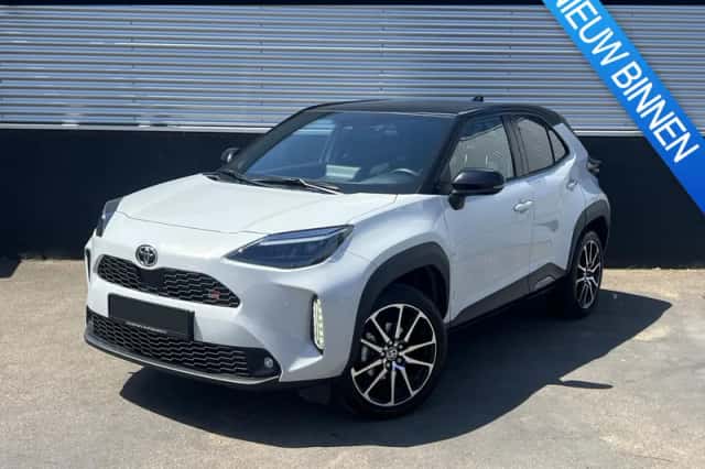 Toyota Yaris Cross (2023) thumbnail 1