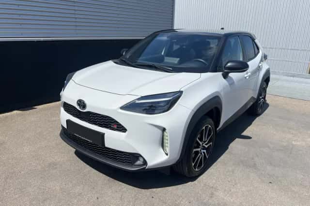 Toyota Yaris Cross (2023) thumbnail 3